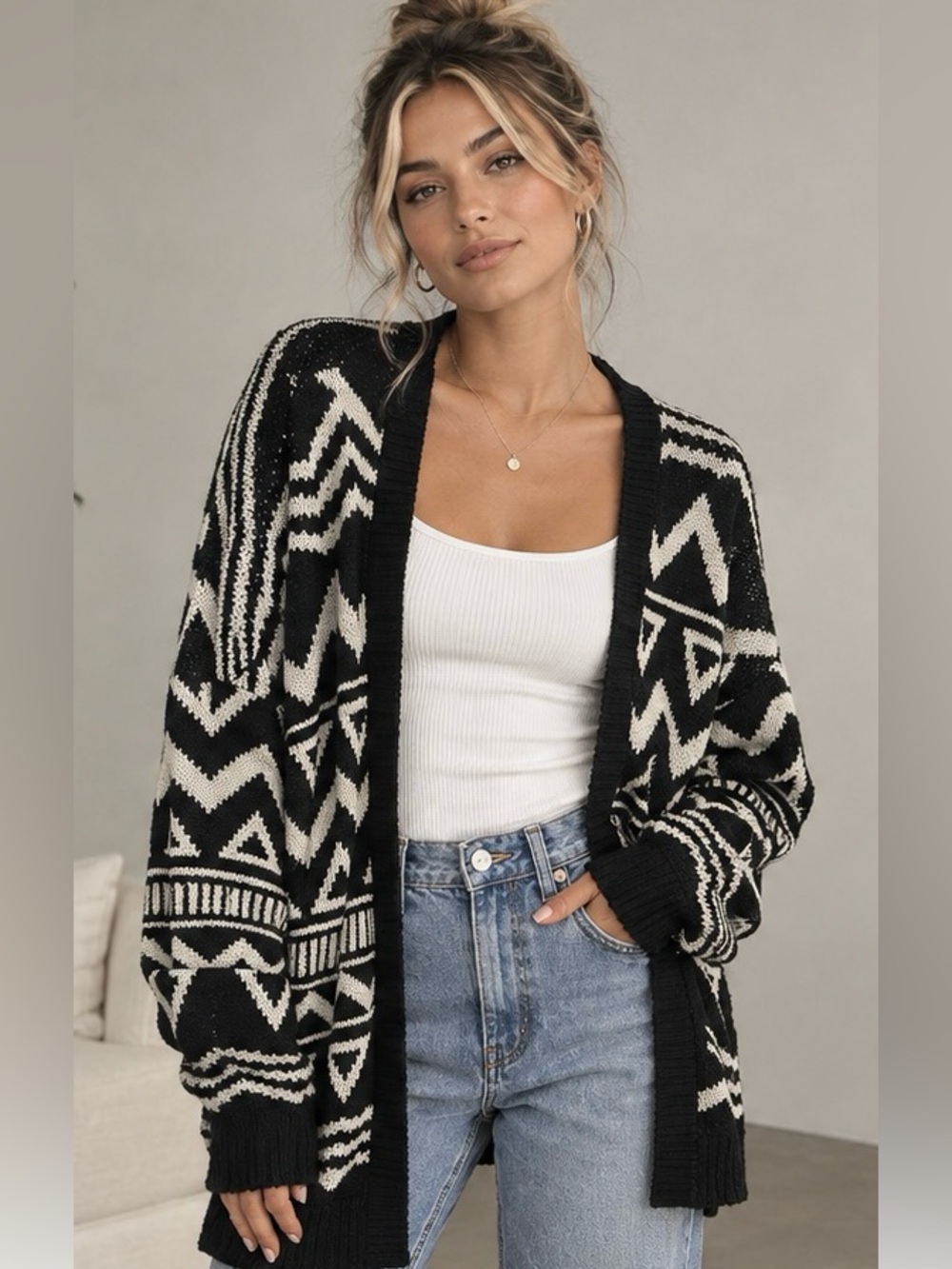 H&M Black & White Geometric Open-Front Women's Cardigan Sweater